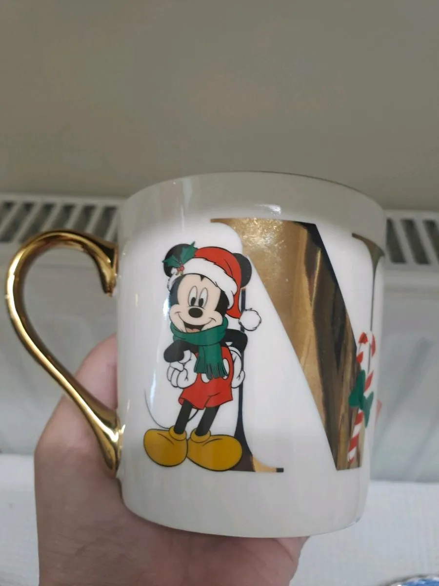 Disney Christmas Alphabet mug - Image 4