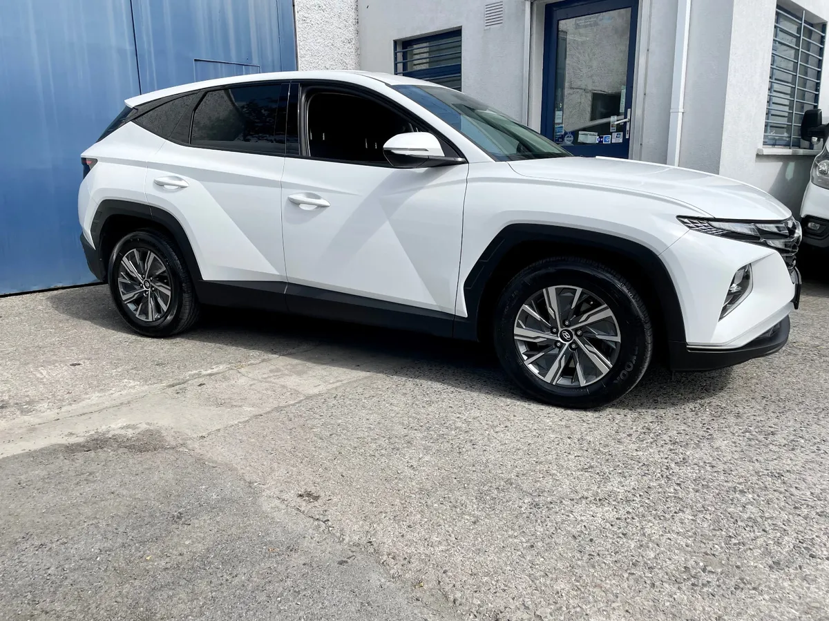 Hyundai Tucson Comfort Plus 1.6 Diesel Van,2022 - Image 2