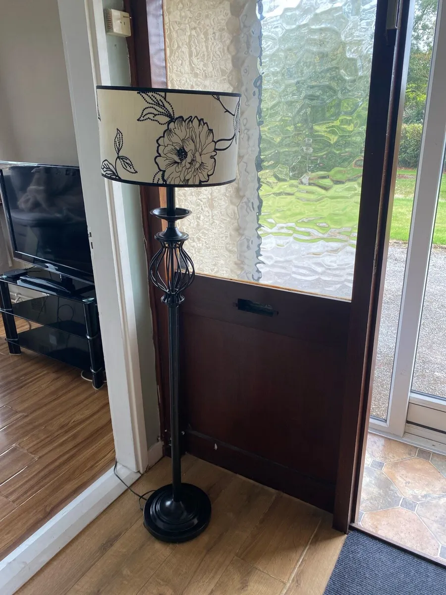 Standing lamp
