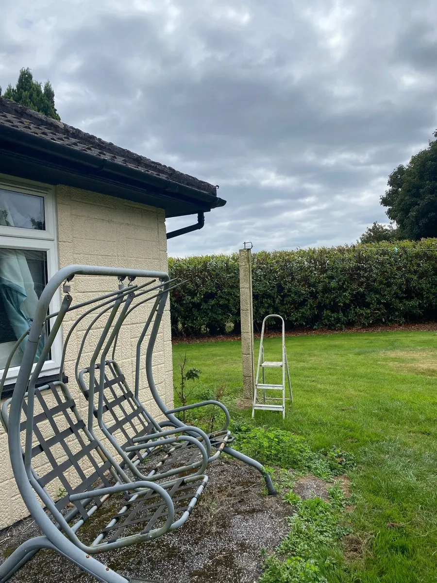 Swing seats