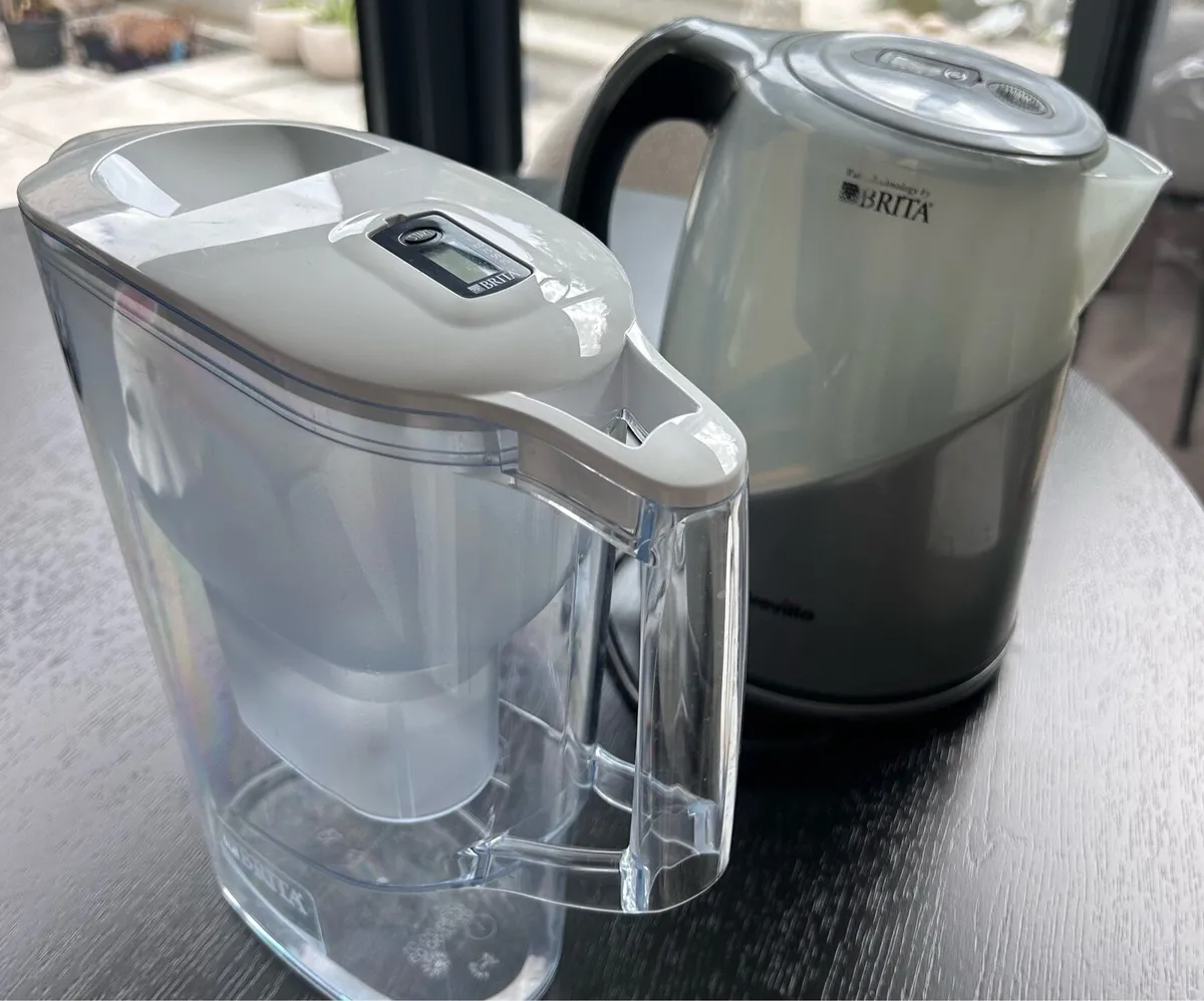Britta Kettle and water Jug - Image 1