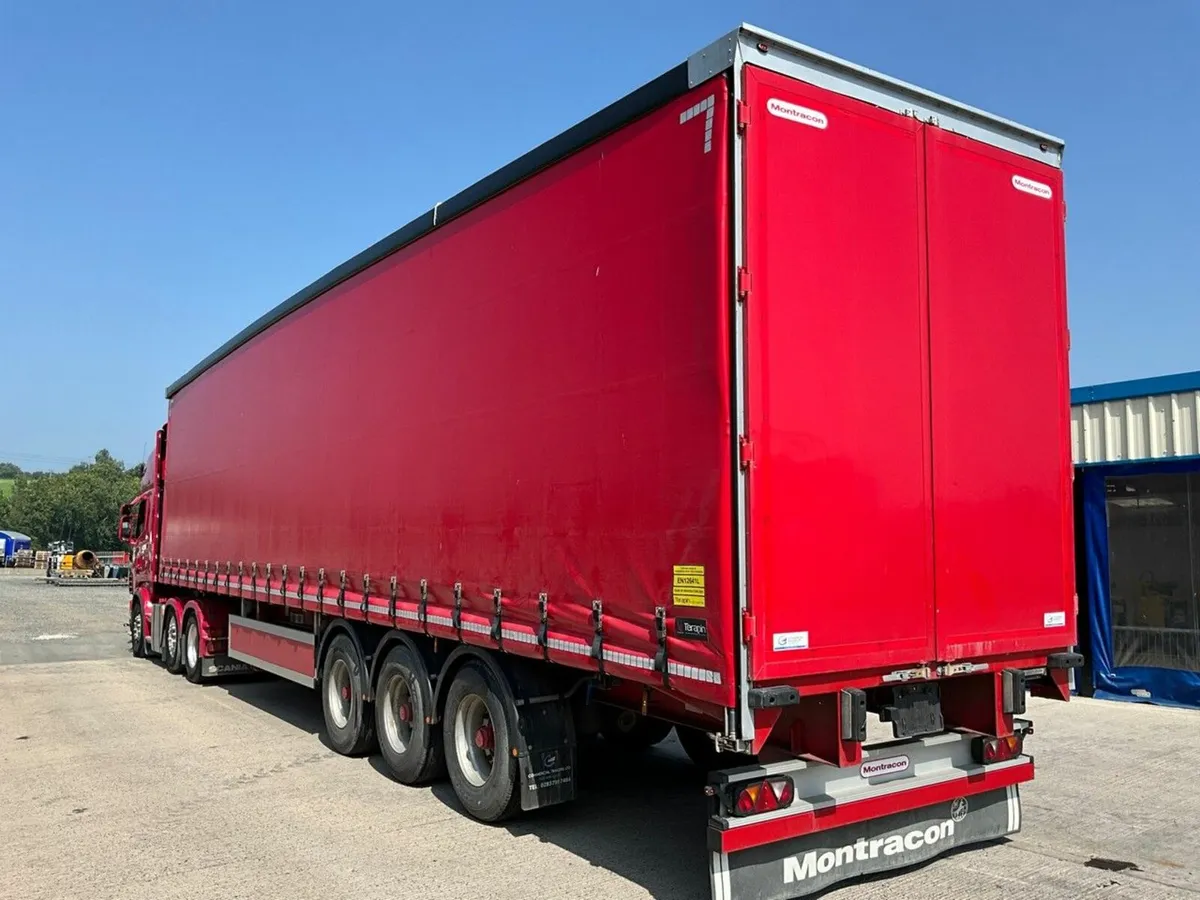 MONTRACON 45FT TRI AXLE PILLARLESS CURTAINSIDER - Image 3