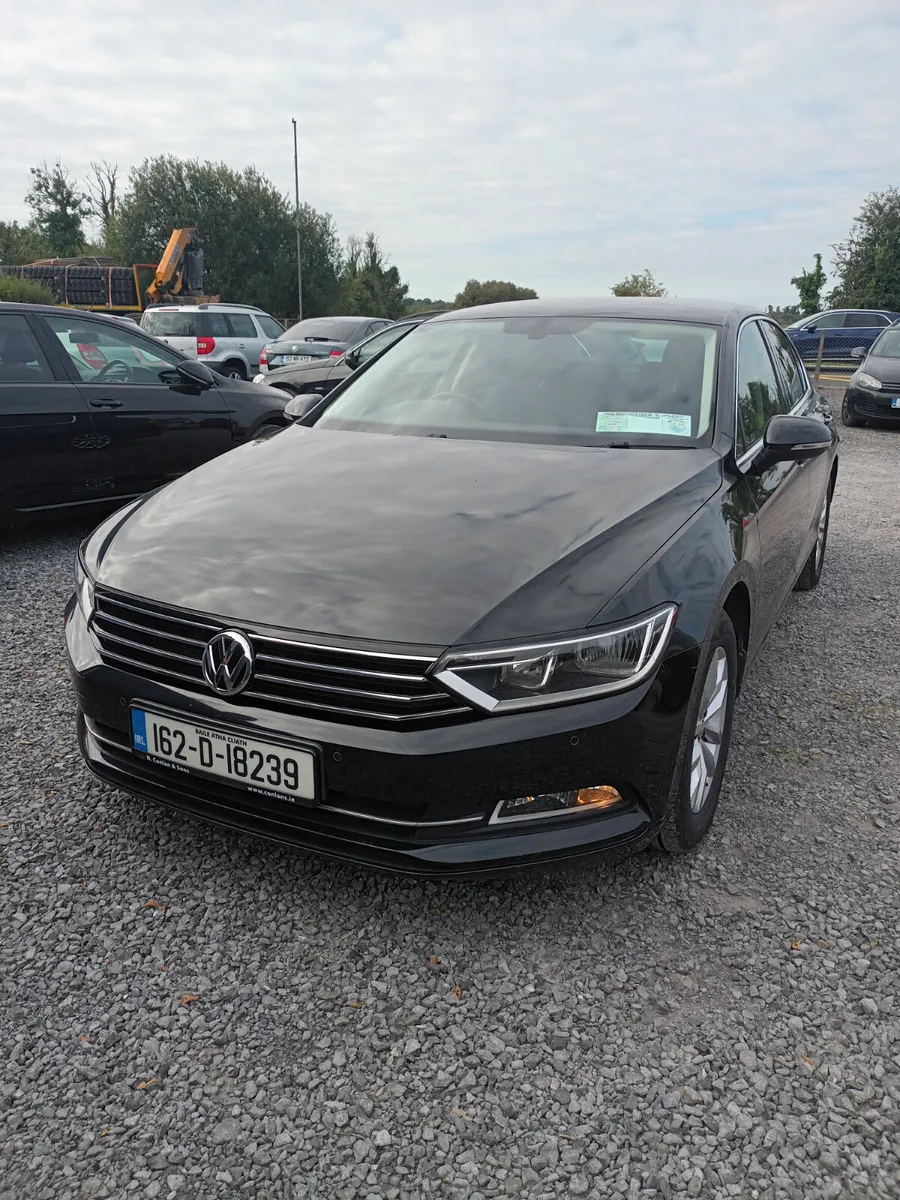 Volkswagen Passat 2016 - Image 1