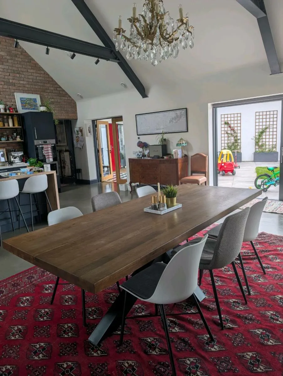 Dining Table Set - Image 1