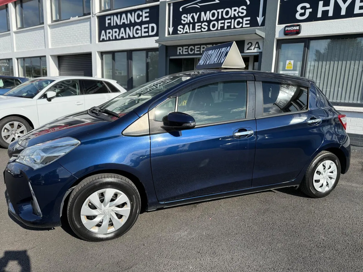 Toyota Vitz/Yaris 2019 1.0 Automatic Keyless - Image 3