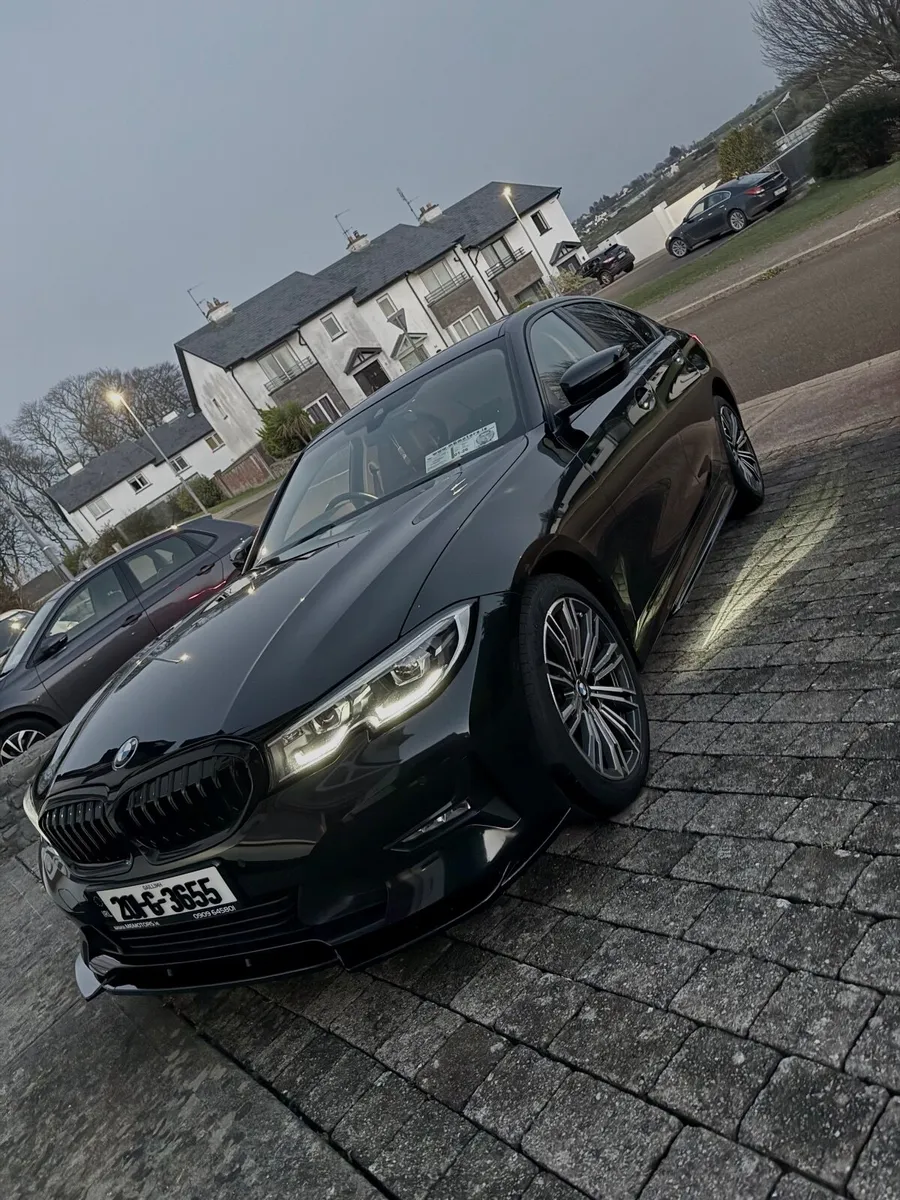 2020 BMW 3 Series 318d SE (M-PERFORMANCE KIT) - Image 1