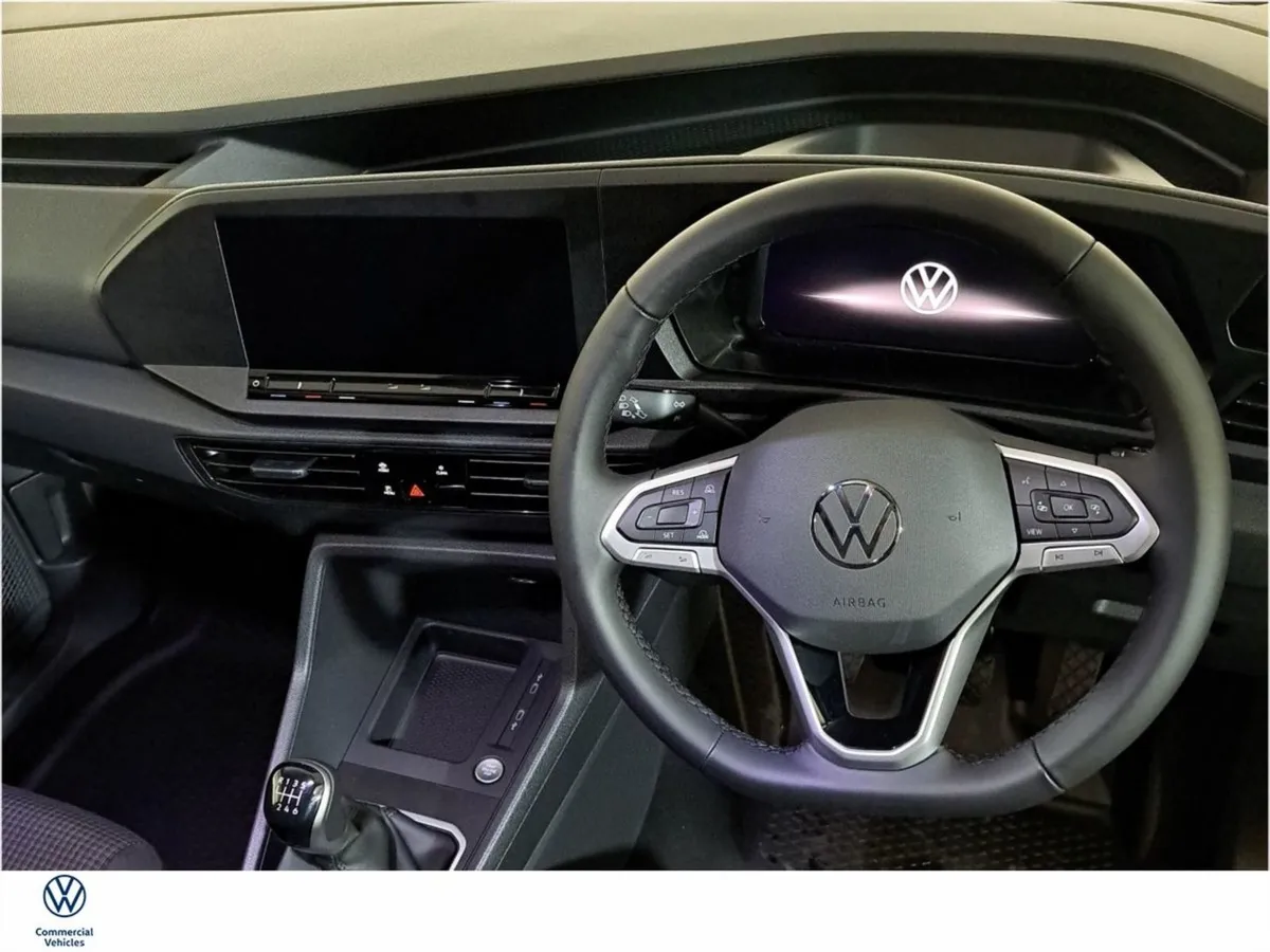Volkswagen Caddy Maxi Edition 102bhp - Image 4
