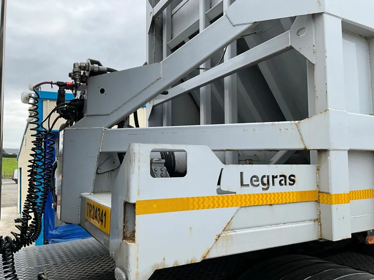 LEGRAS 39 TON TRI AXLE WALKING FLOOR WASTE TRAILER - Image 4
