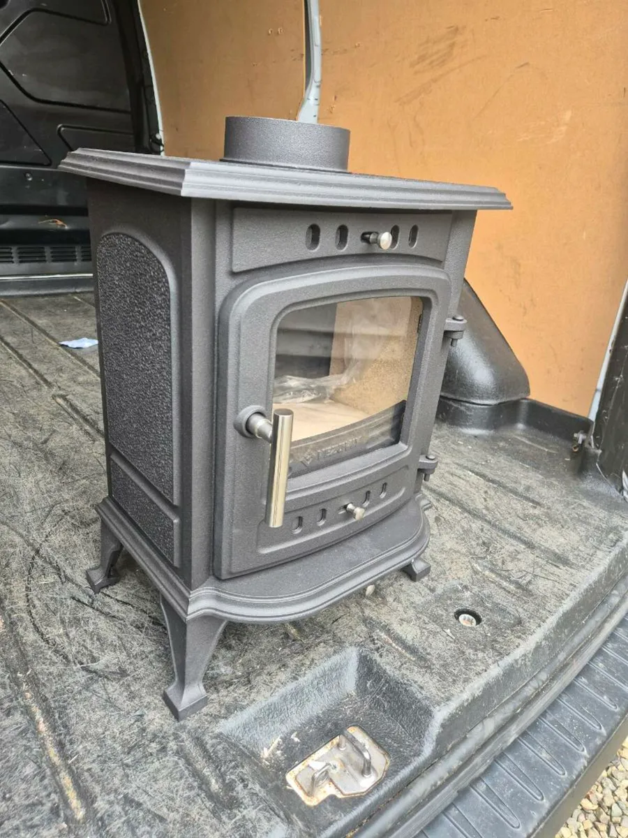 Henley stove  6kw - Image 1