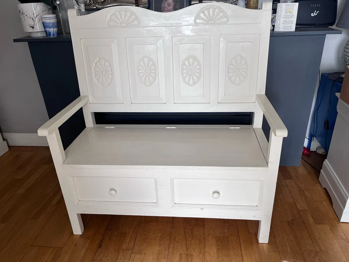 Hall Bench - Image 1
