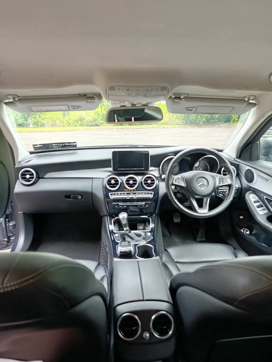 Mercedes-Benz C-Class 2016 - Image 2