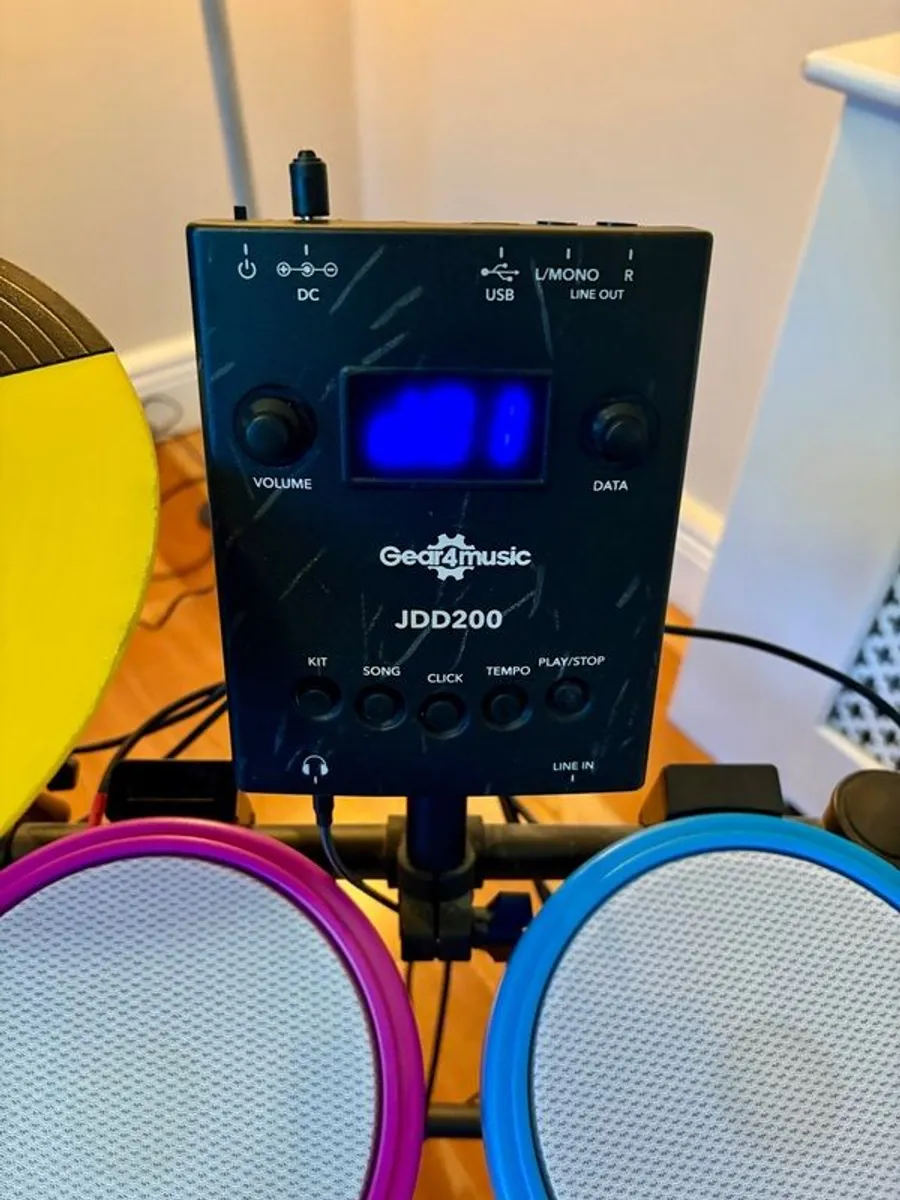 Awesome Electronic Drum Kit - Nearly New from Gear4Music - Image 2