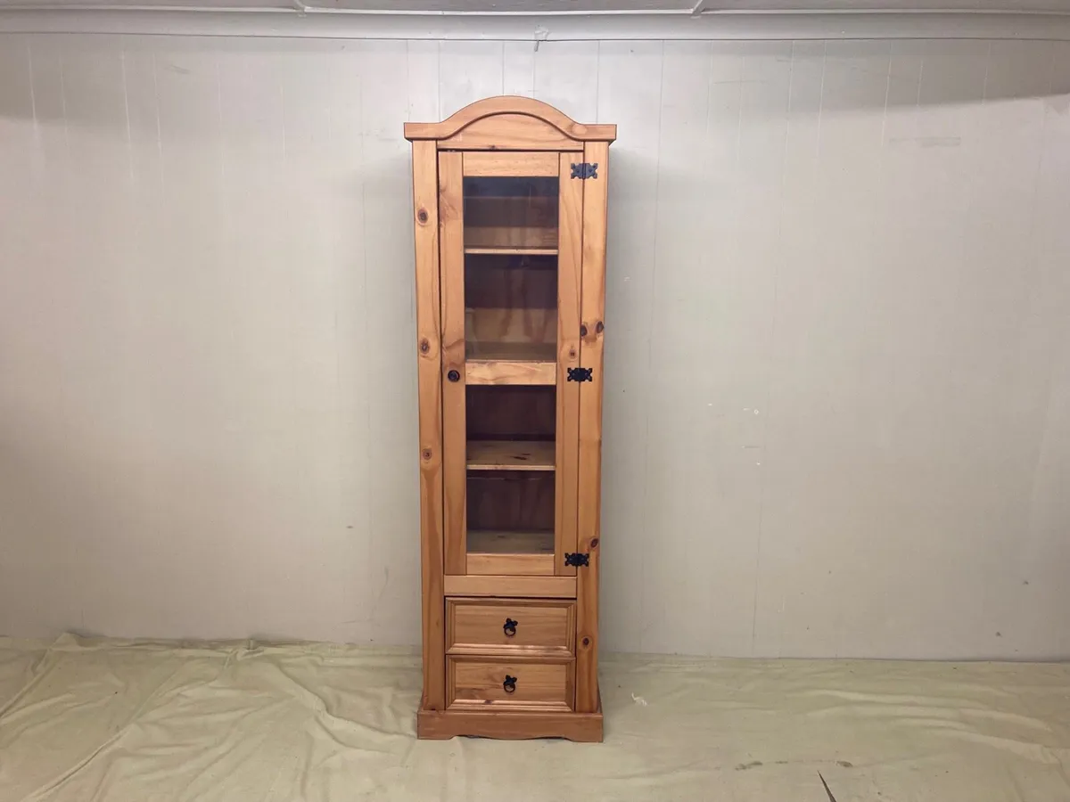 Display Cabinet - Image 1