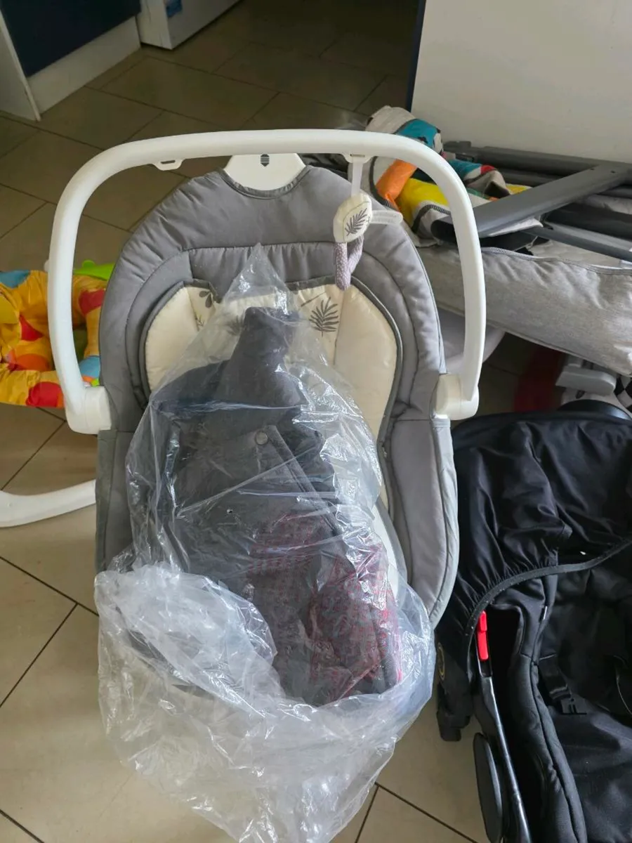Baby things - Image 1