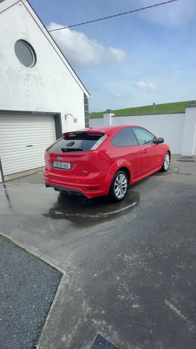 Ford Focus - Image 3