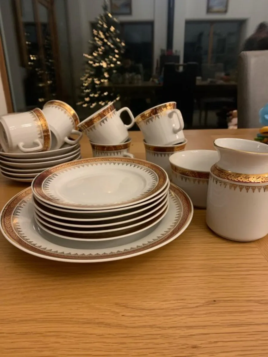 Tea Set - Image 1