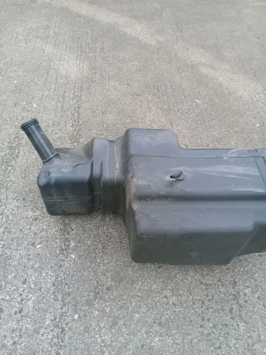 Diesel tank for case international - Image 2