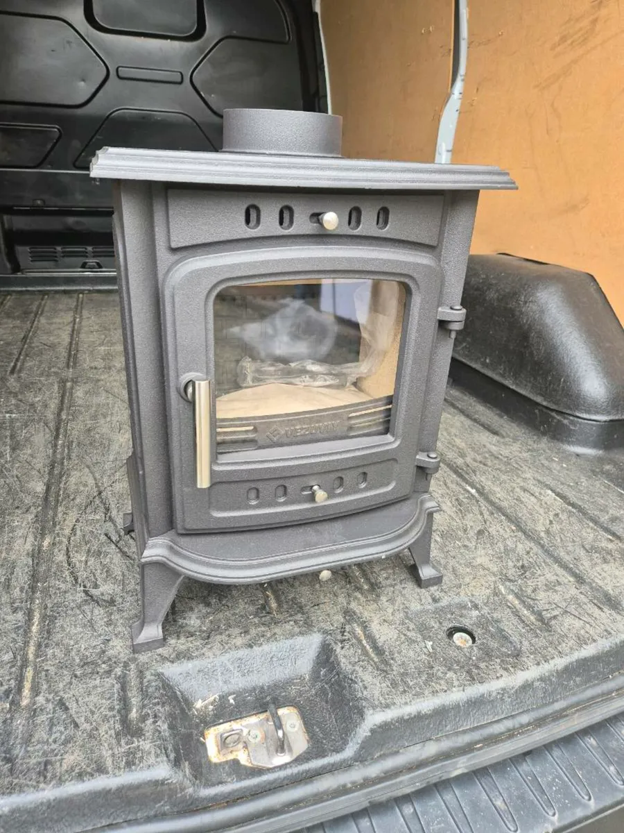 Henley  stove - Image 1