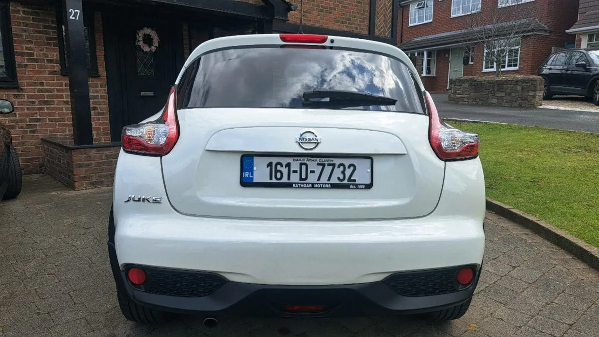 NISSAN  JUKE 1.2 PETROL 5DR 2016 SUPERB CONDITION - Image 2