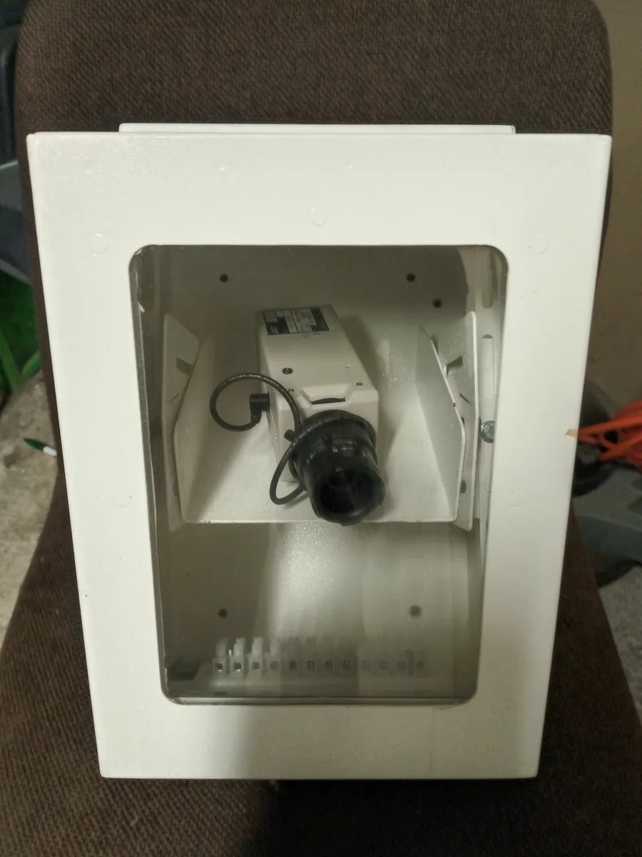 Security camera protection box - Image 3