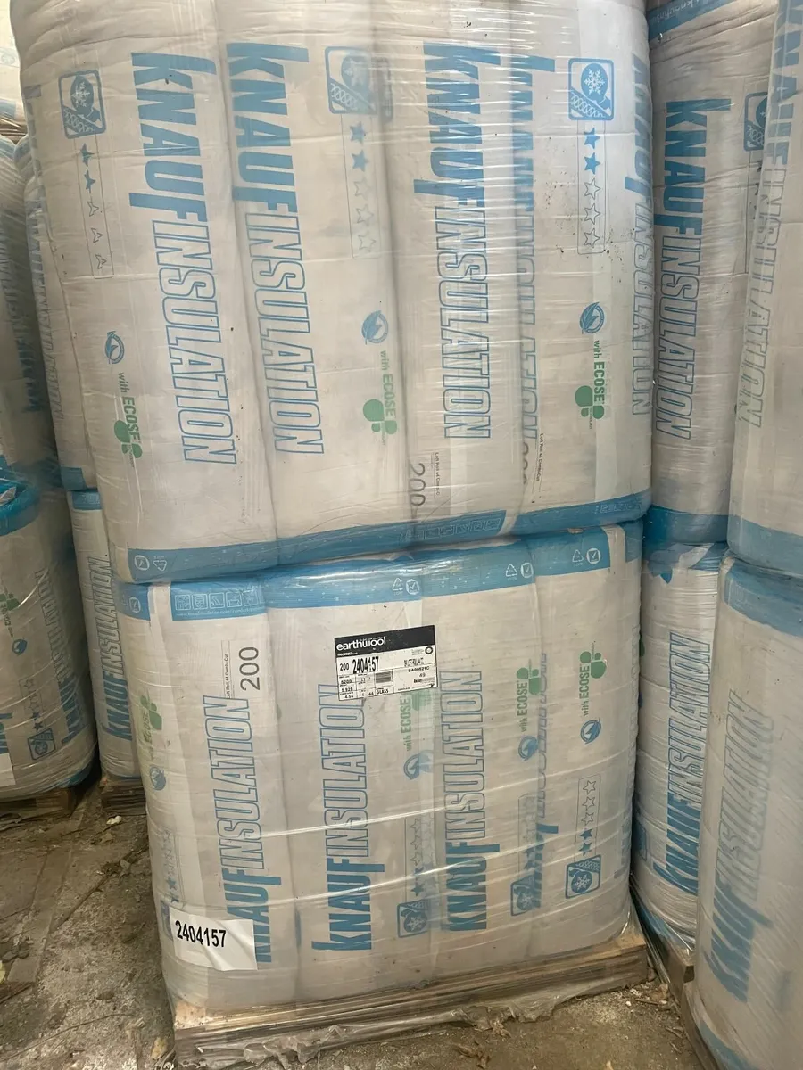 Rolls of Earthwool Insulation - non itch - Image 2
