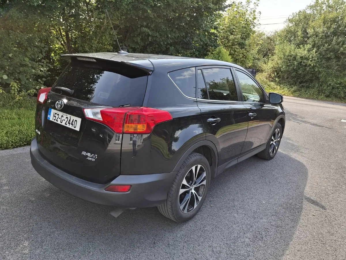 Toyota RAV4 2015 - Image 4