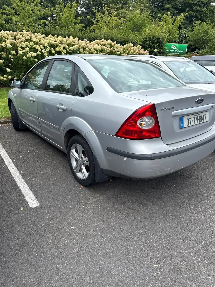07 Ford Focus Saloon - Image 2
