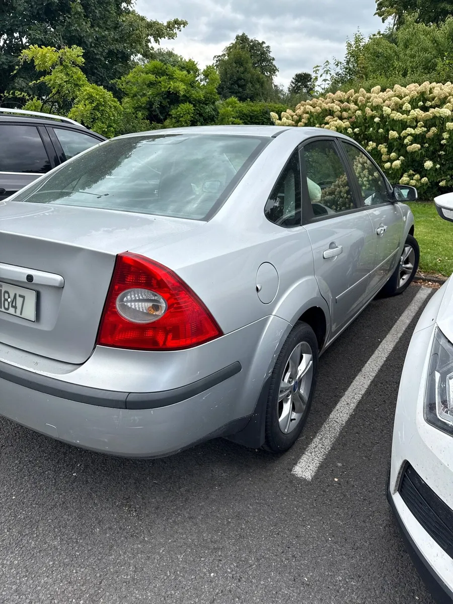 07 Ford Focus Saloon - Image 3