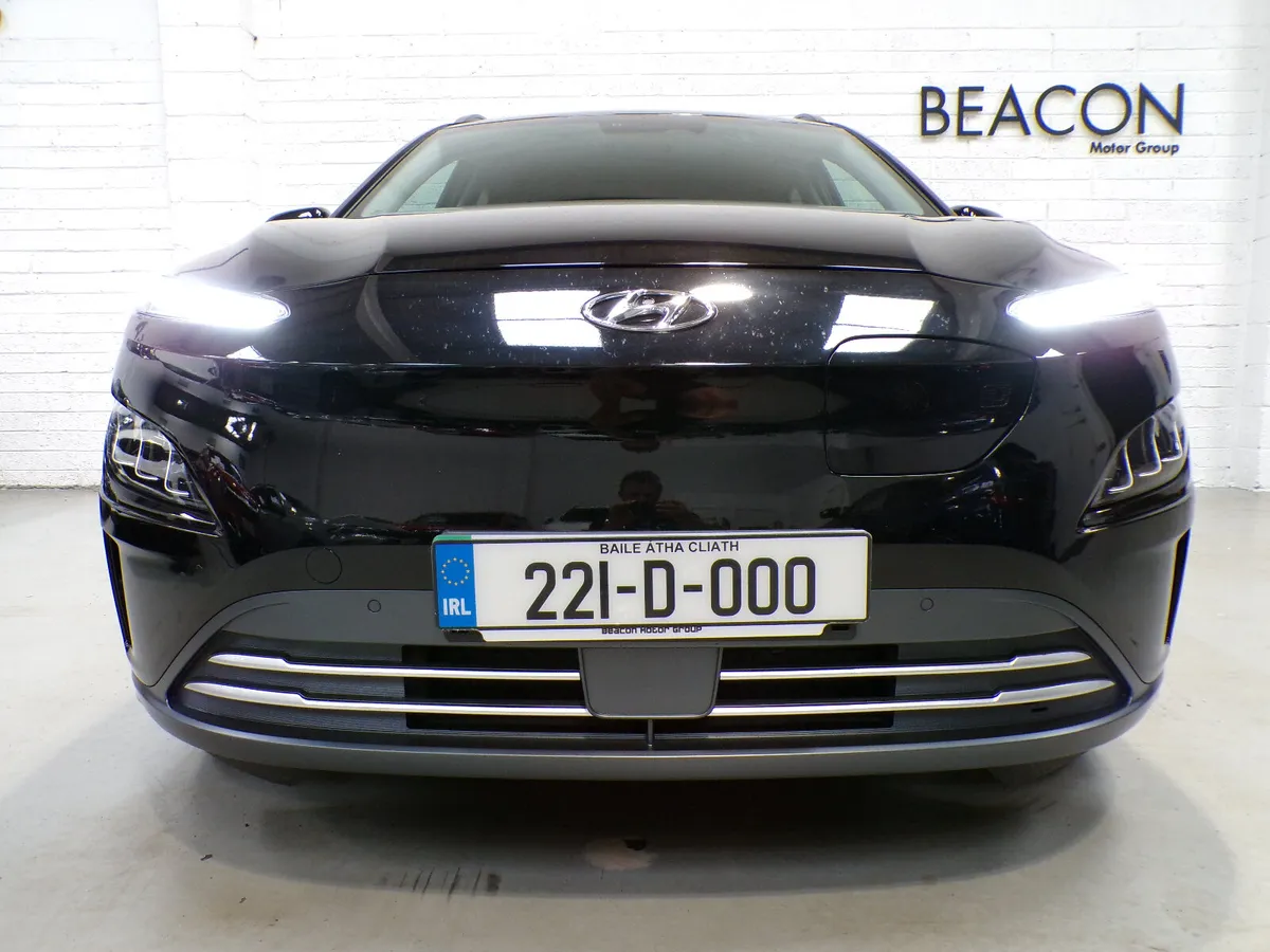 2022*ONLY 39,000 MILES*64KW HYUNDAI KONA PREMIUM E - Image 4