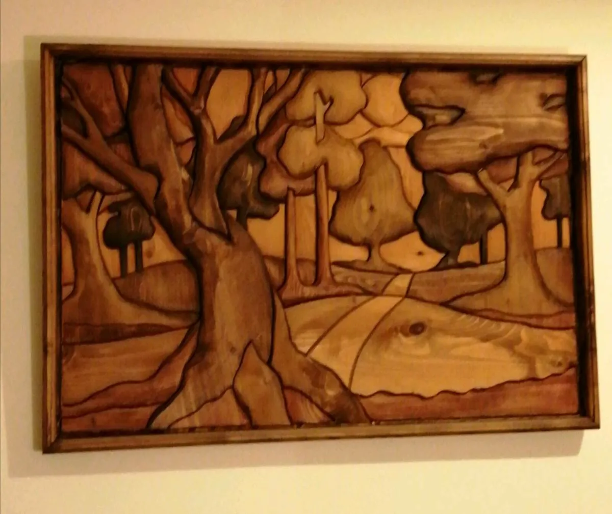 Handcrafted solid wood Picture - Image 2