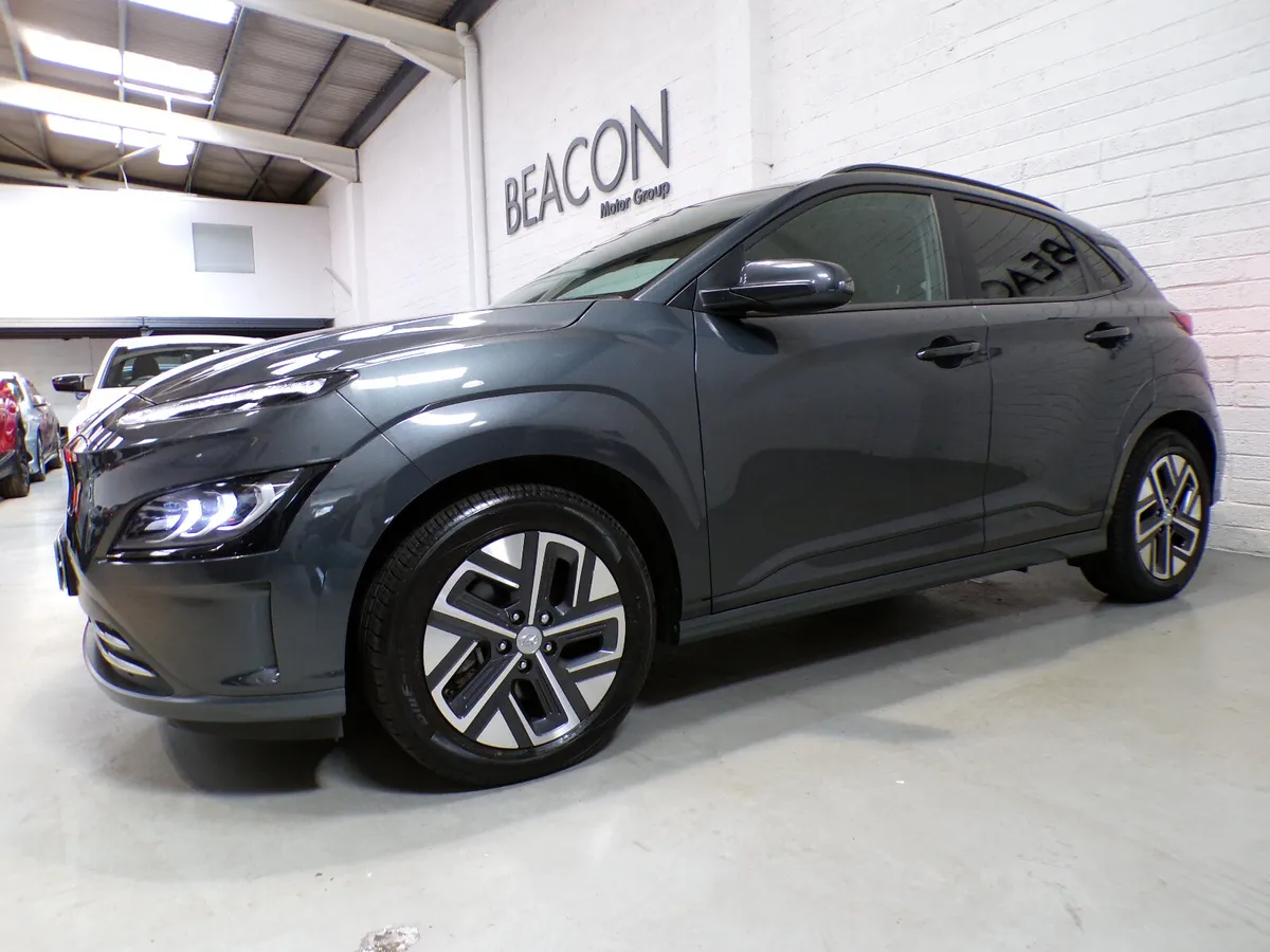 2022*ONLY 20,000 MILES*64KW HYUNDAI KONA PREMIUM E - Image 4