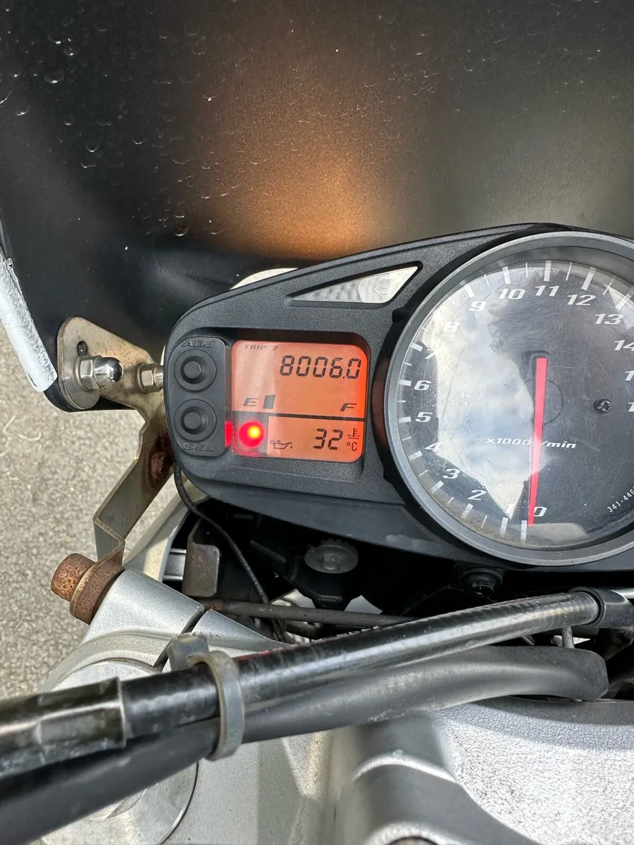 2007 Suzuki gsr 600 - Image 4