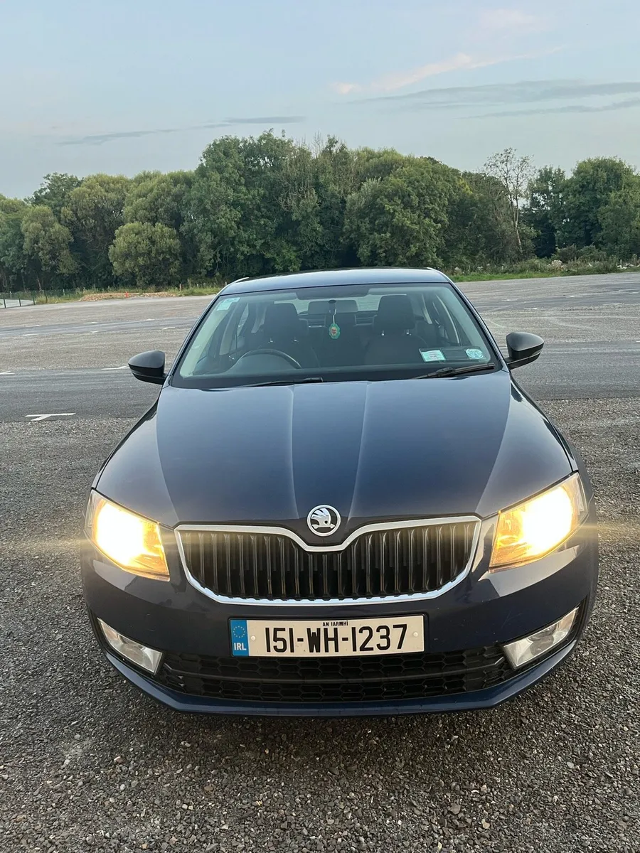 Car - Image 1
