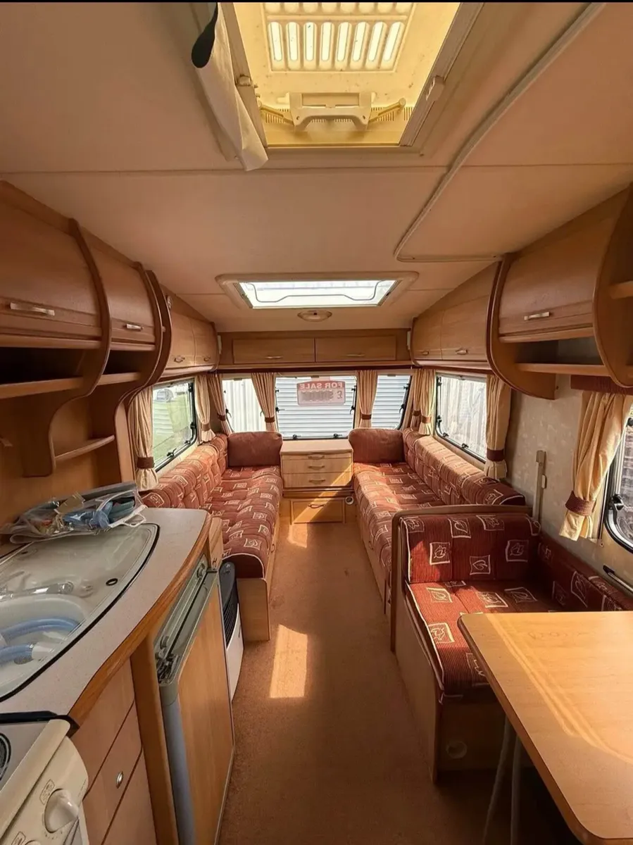 2003 Swift Charisma 560 Caravan - Image 3