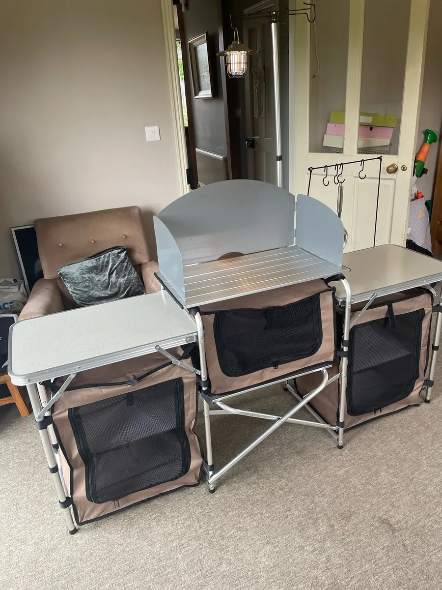 Camping Kitchen XL - Image 2