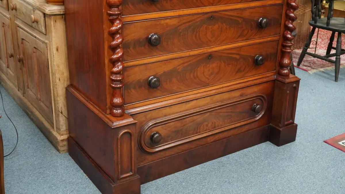 Antique 19th Century Mahogany Scotch Chest - Image 4