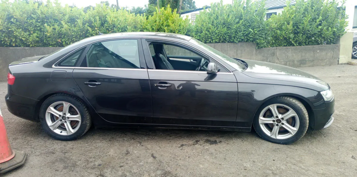 2014 AUDI A4 2.0 DIESEL FOR BREAKING - Image 3