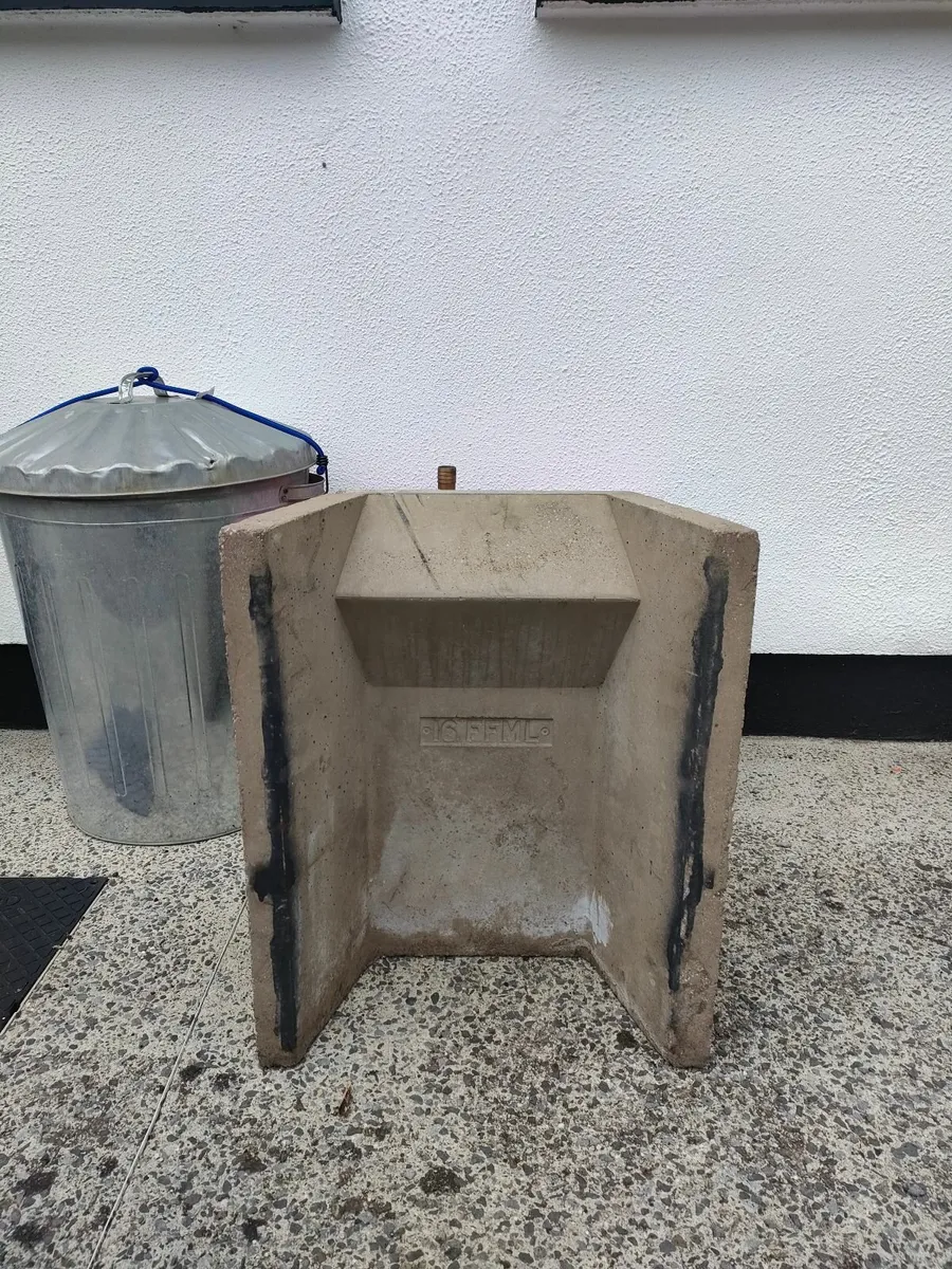 Fireplace Concrete Back - Image 3