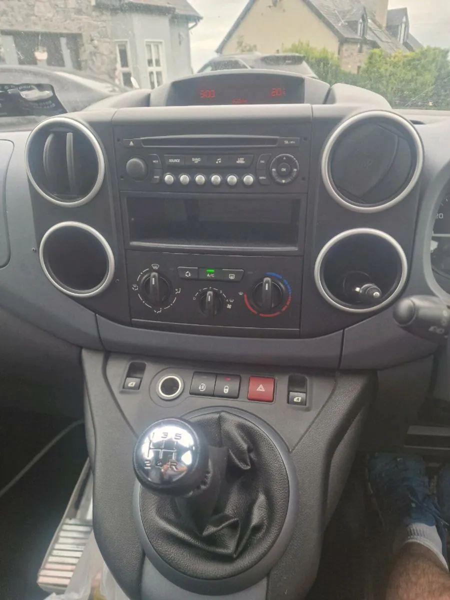 Peugeot partner tepee - Image 2
