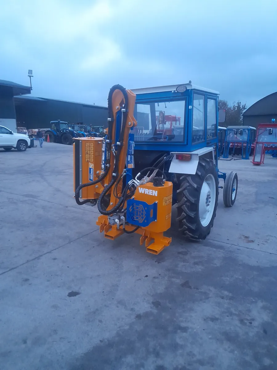 New Bomford wren hedge cutters - Image 4