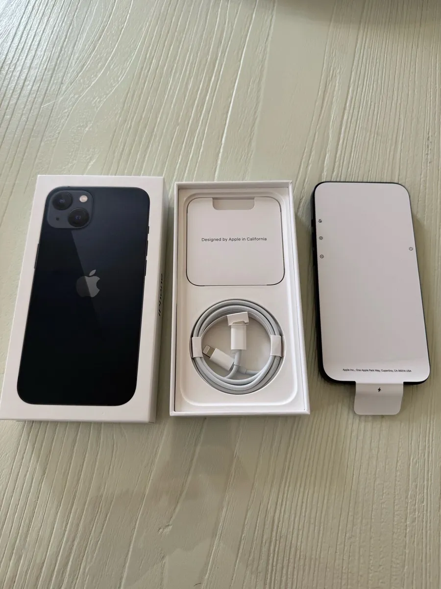 NEW : Apple iPhone 13 128GB (Boxed) - Image 2