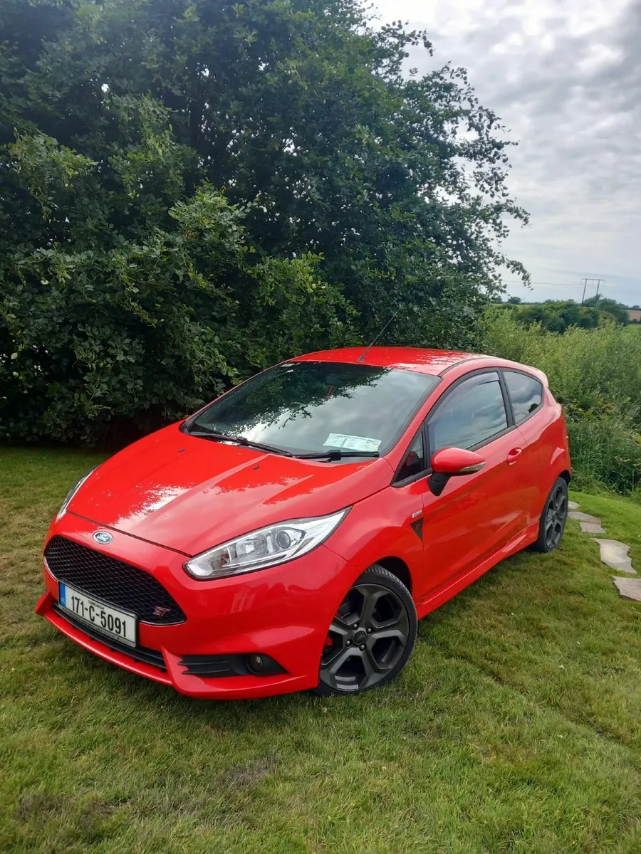 Ford Fiesta 2017 - Image 1