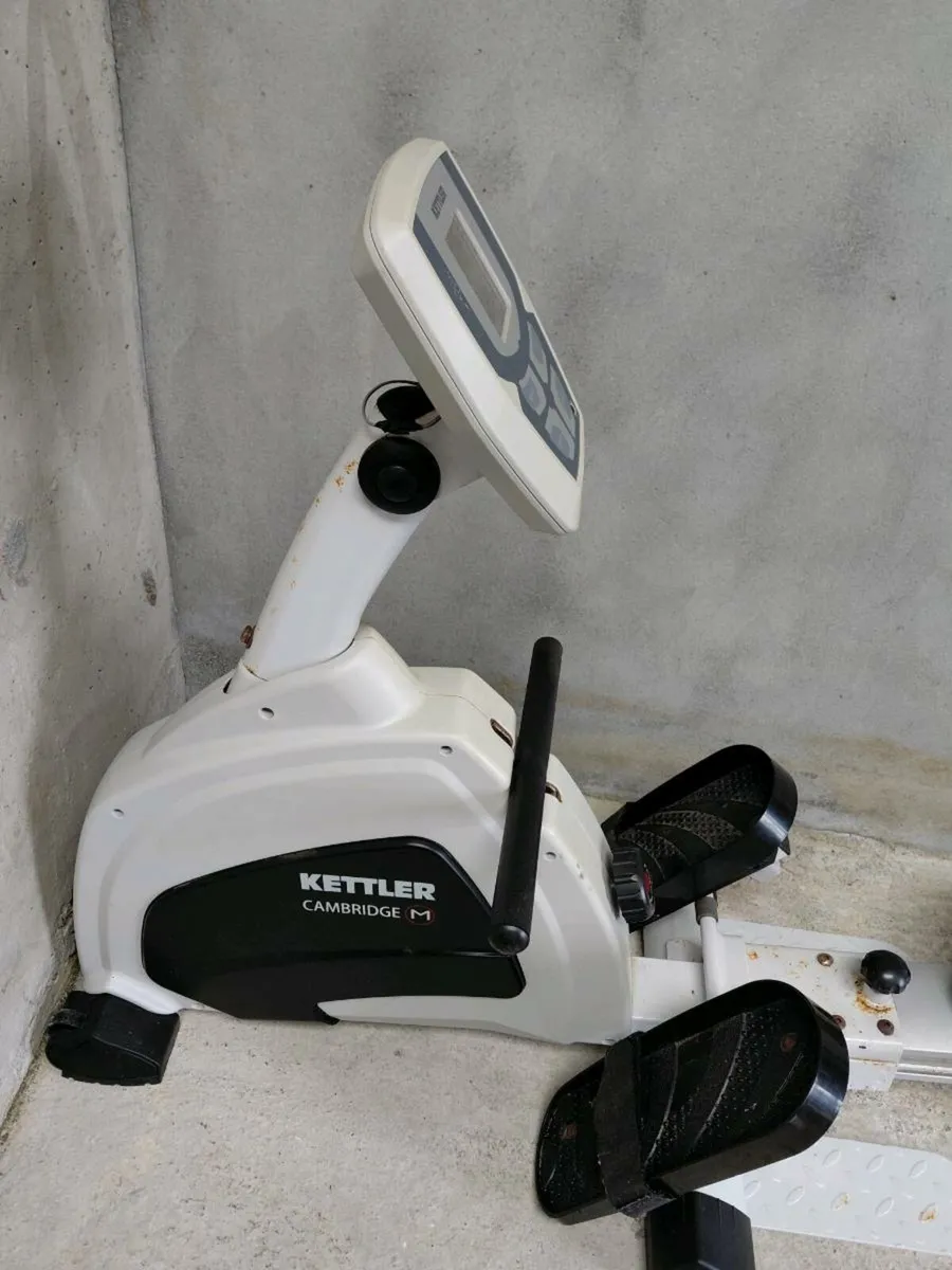 Home gym equipment, bike, cross trainer and rower - Image 4