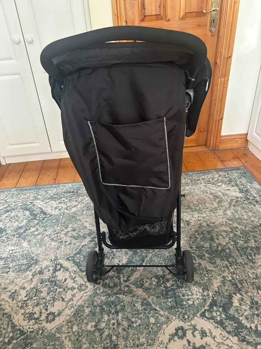 Stroller - Image 2
