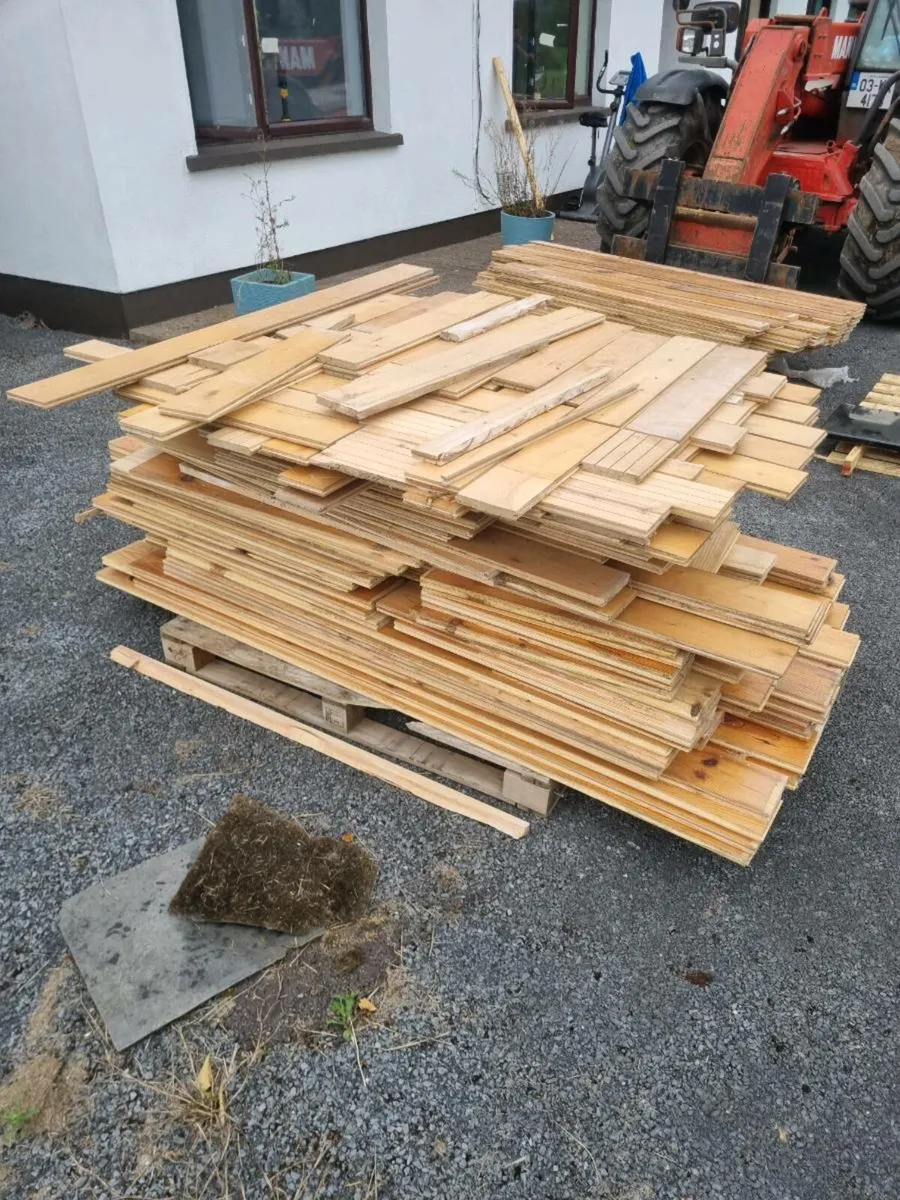 Timber flooring - Image 4