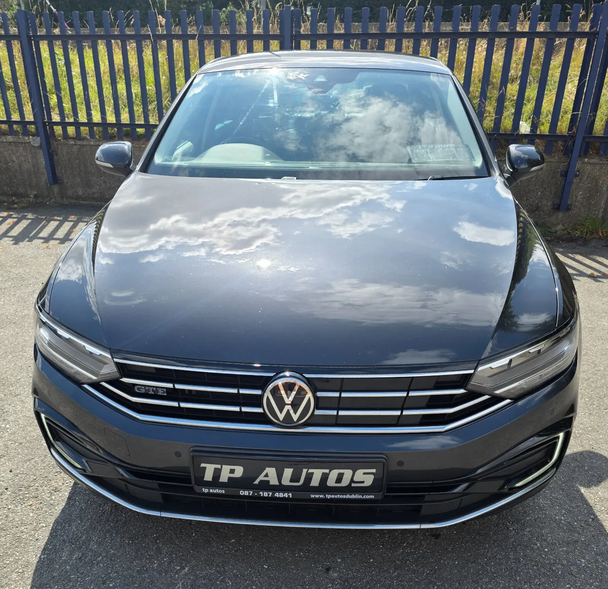 Volkswagen Passat 2022 - Image 3