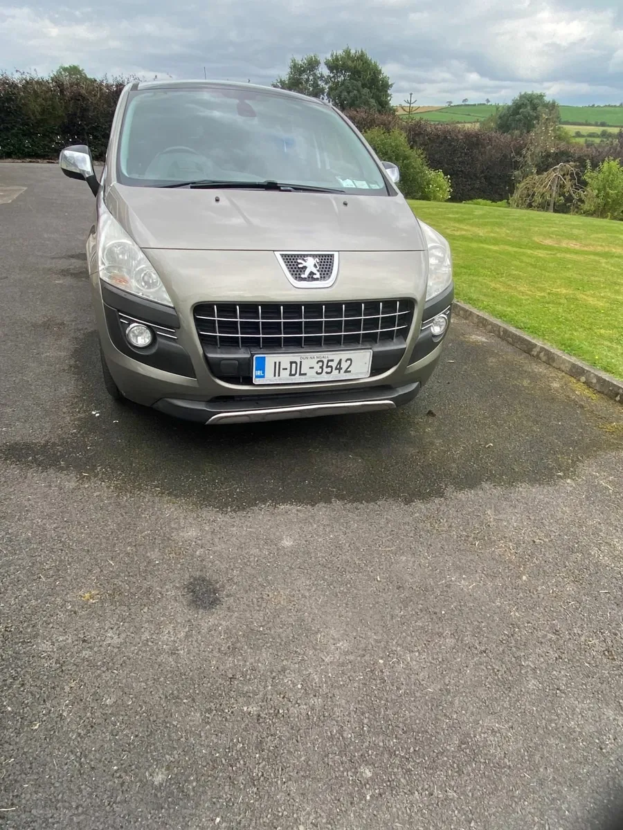 Peugeot 3008 2011 - Image 2