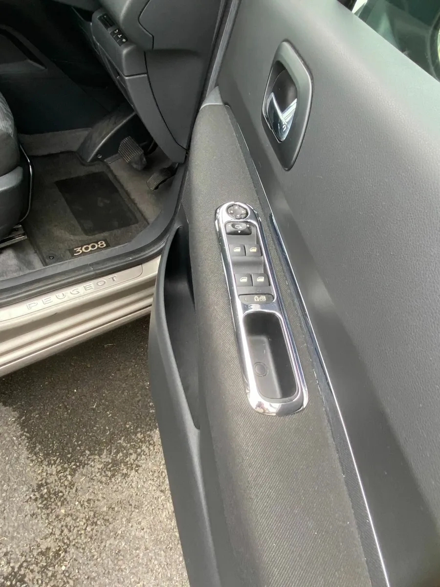 Peugeot 3008 2011 - Image 4