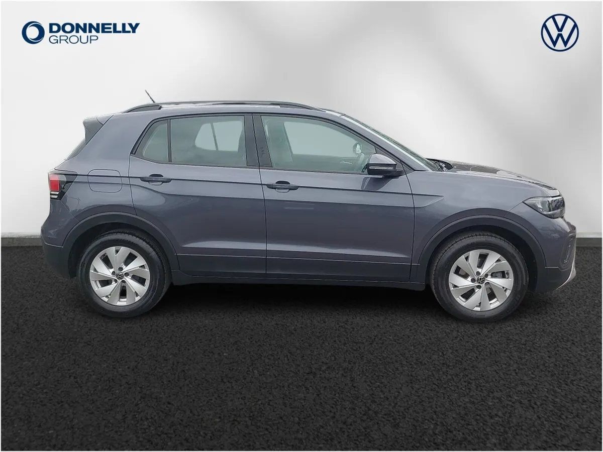 Volkswagen T-cross Estate Life - Image 4