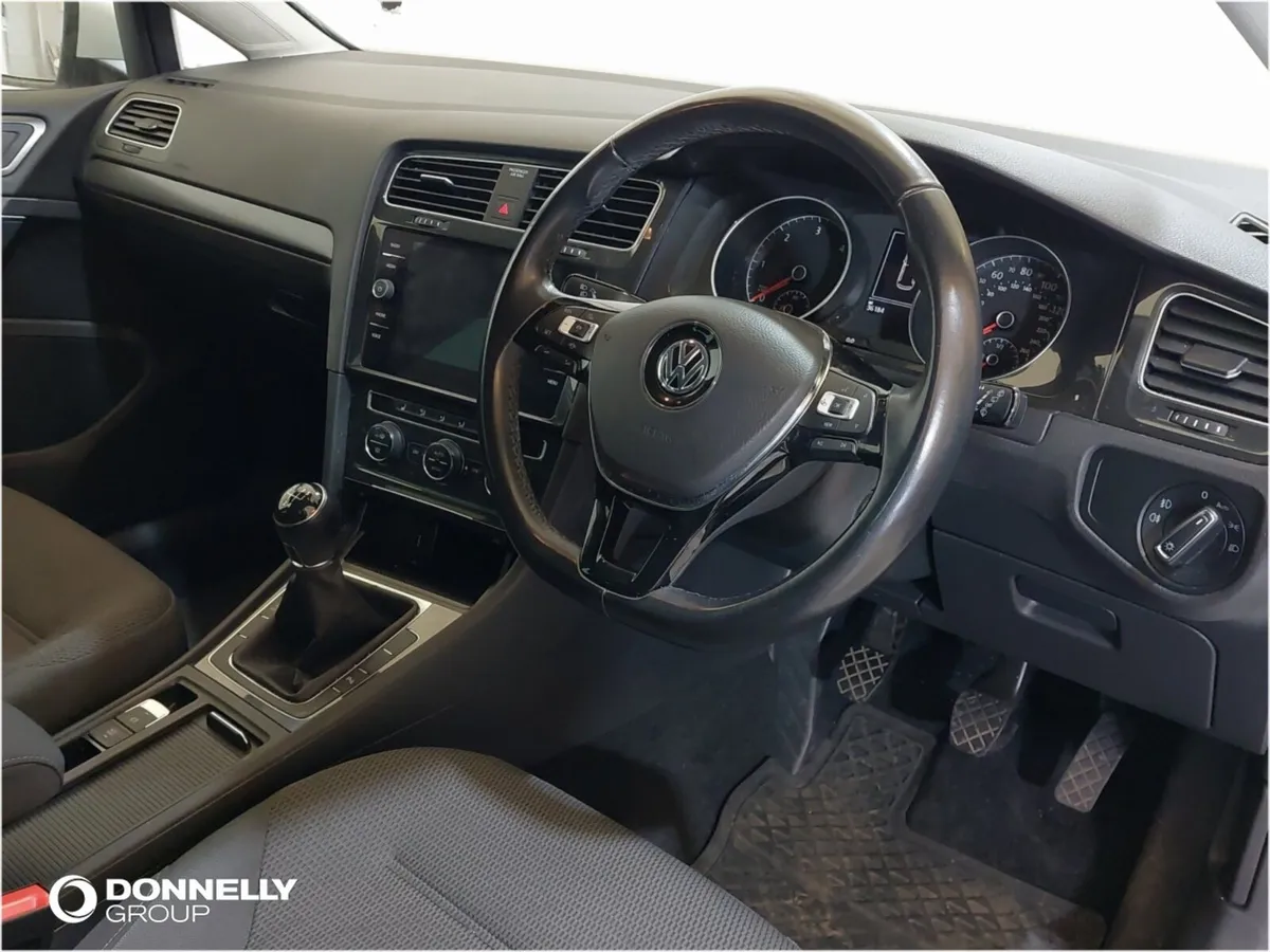 Volkswagen Golf Diesel Hatchback Match Edition - Image 4